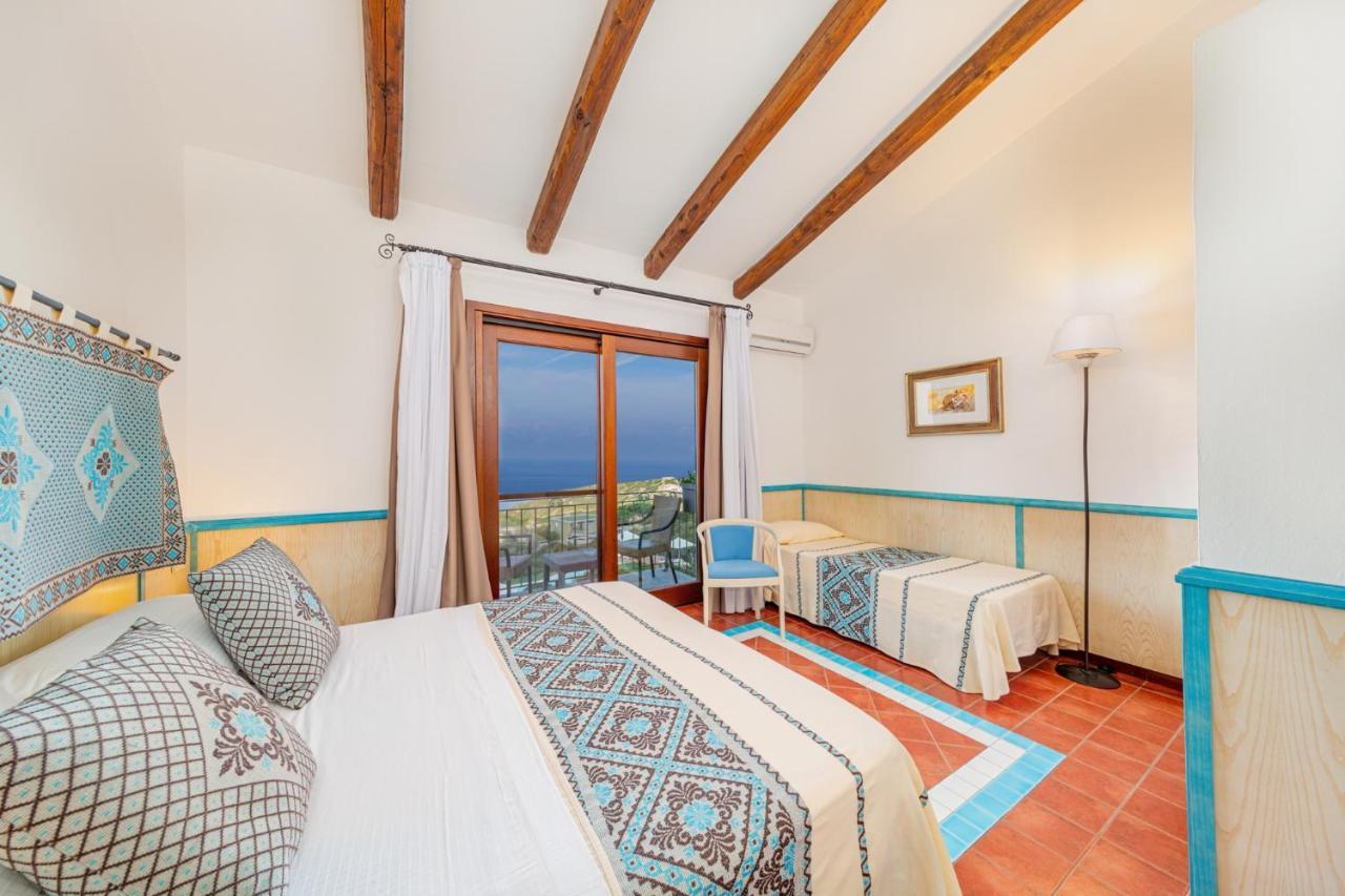 فندق Il Borgo Bagabaga - Exclusive Country Retreat كاستيلساردو المظهر الخارجي الصورة